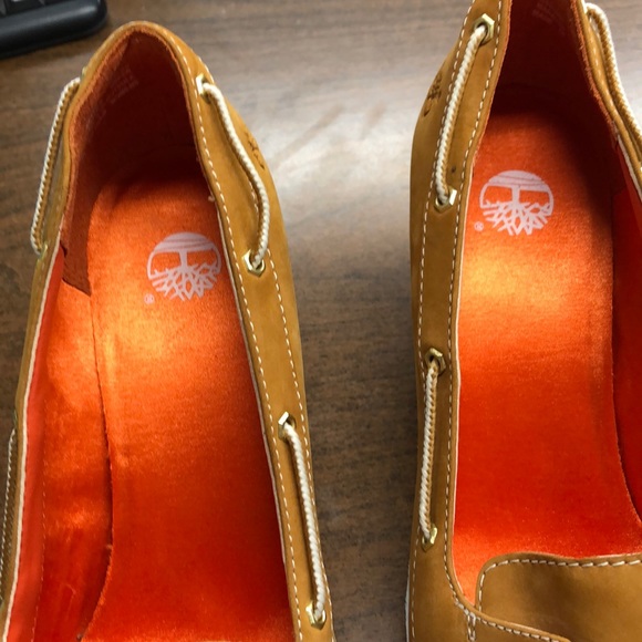 Timberland wedges. Size 8.5. NWOT - Picture 3 of 5